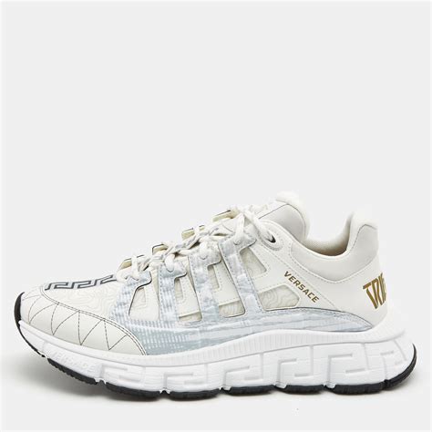 versace trigreca low top sneakers